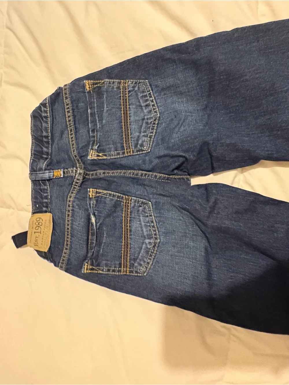 GAP Skinny Jeans in Deep Blue with Gold Stitching